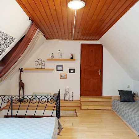 MonAmi Art Apartman Vac Bagian luar foto